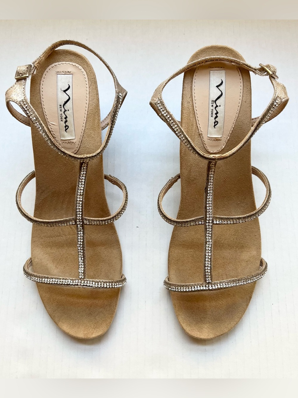 Nina Franzae T-Strap Gold Leather Rhinestone Embellished Wedge Sandals. Sz 8 1/2
